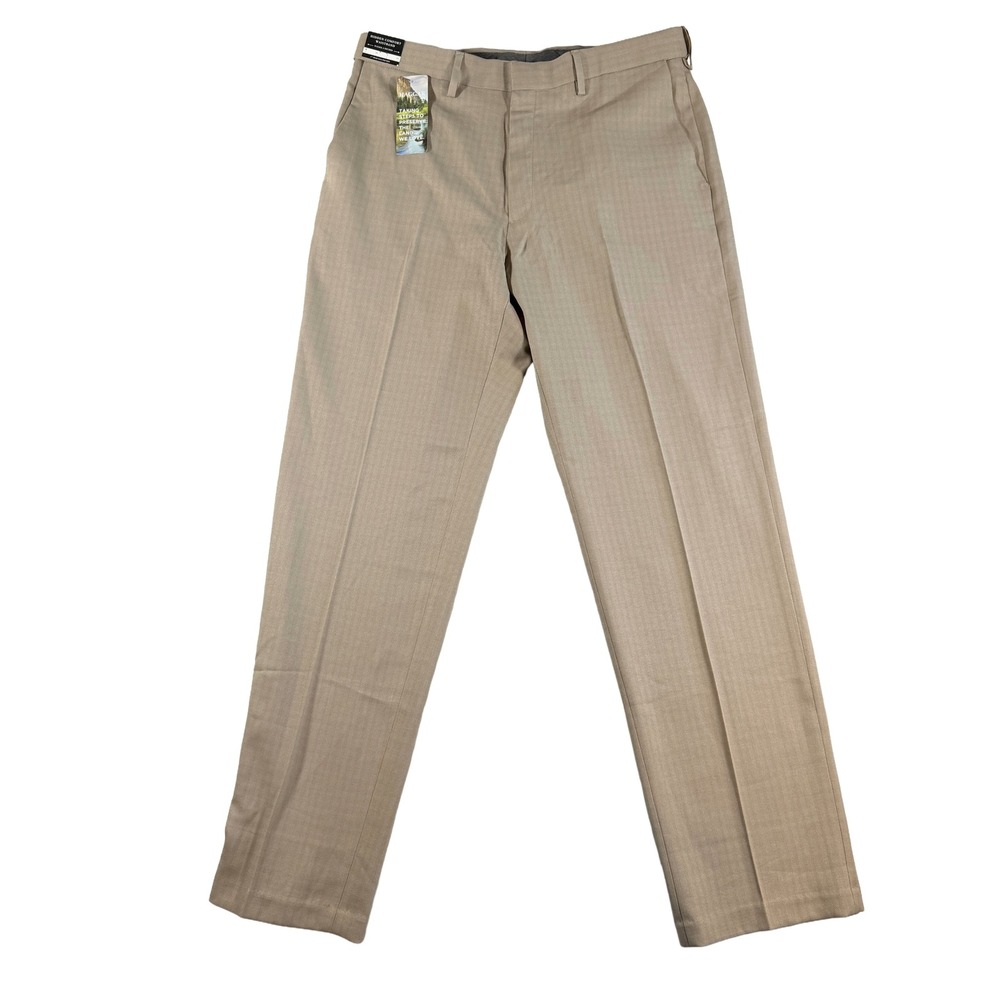 Haggar Men's Premium Comfort Classic Fit Dress Pants 34x32 Med Khaki Check Plaid